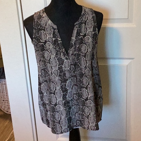 Tops - Joie Women's Sleeveless Snake Print Top S